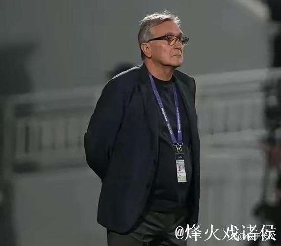 71岁前国足主教练伊万正式告别教练生涯 71岁前国足主教练伊万正式告别教练生涯