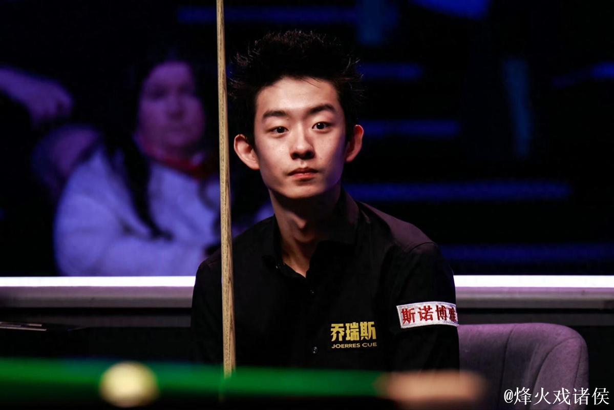 斯诺克英锦赛：吴宜泽与庞俊旭齐齐晋级 成功进入16强